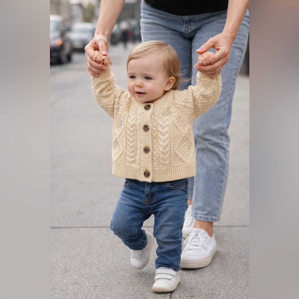 Amazon Essentials x Sofia Grainge Babies' Cable Knit Cardigan Sweater NWT